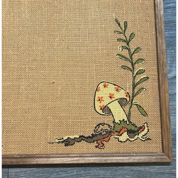 Vintage Tandy Mushroom Bulletin Memo Board Burlap Wall Hanging Size 18 x 24 60's - Picture 2 of 8
